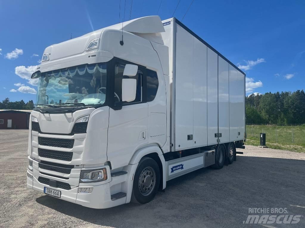 Scania R540B6X2*4NB Dobozos teherautók