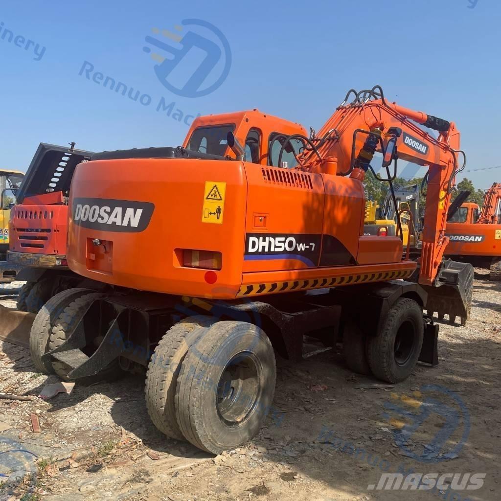 Doosan DH150W-7 Gumikerekes kotrók