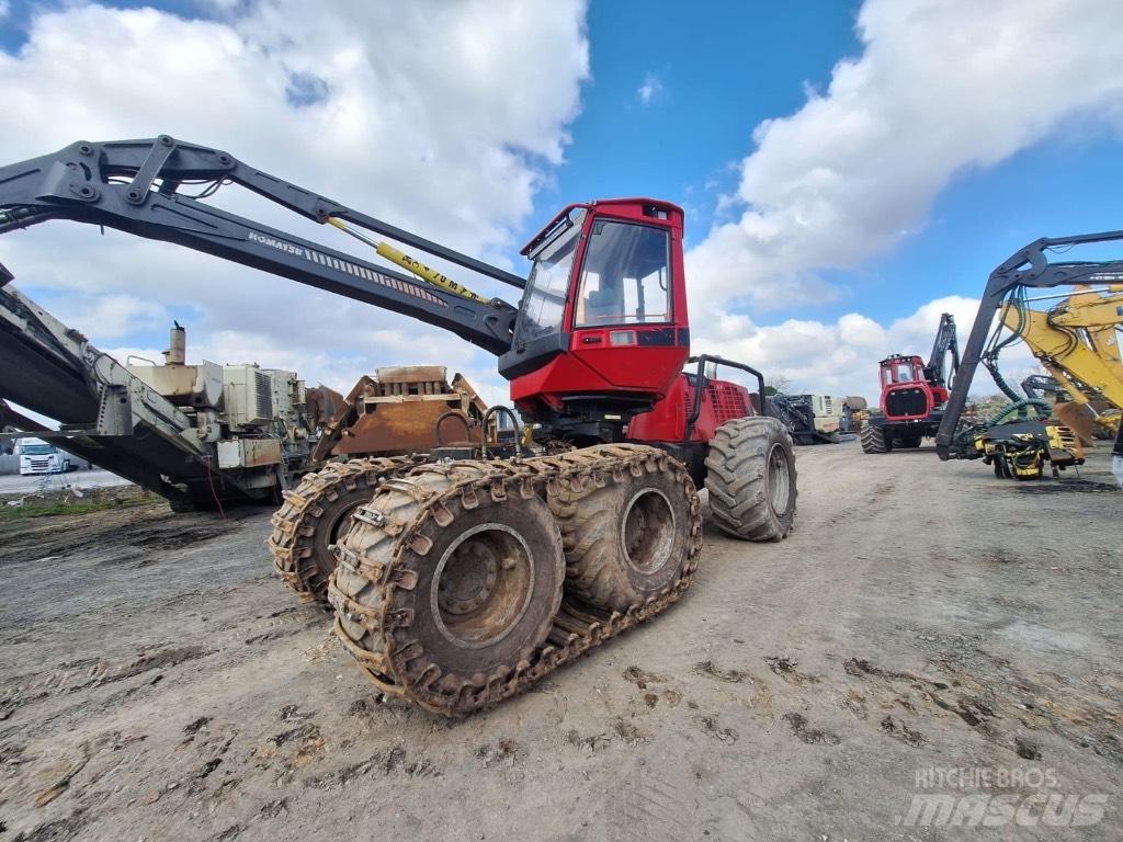 Komatsu 911.5 Betakarítók