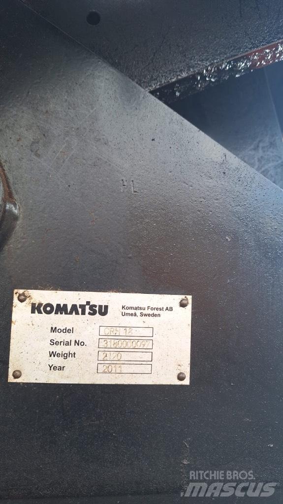 Komatsu 911.5 Betakarítók