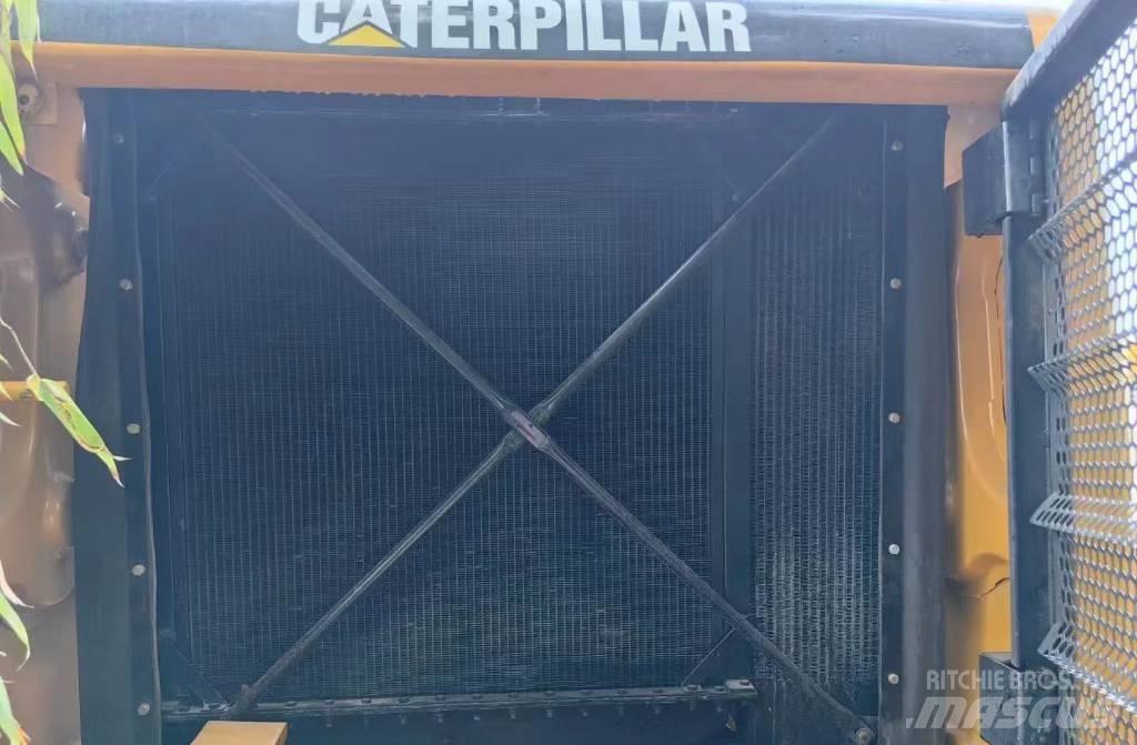 CAT 966H Gumikerekes homlokrakodók