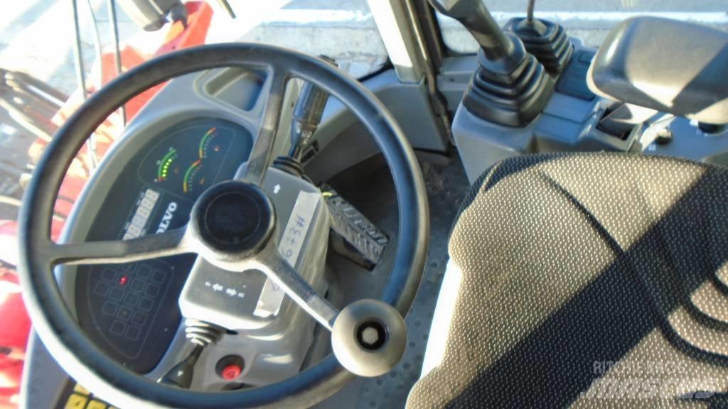 Volvo L 30 B Gumikerekes homlokrakodók