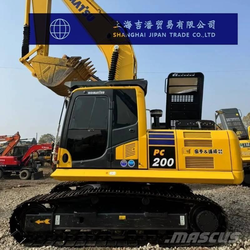 Komatsu PC 200-8 Lánctalpas kotrók