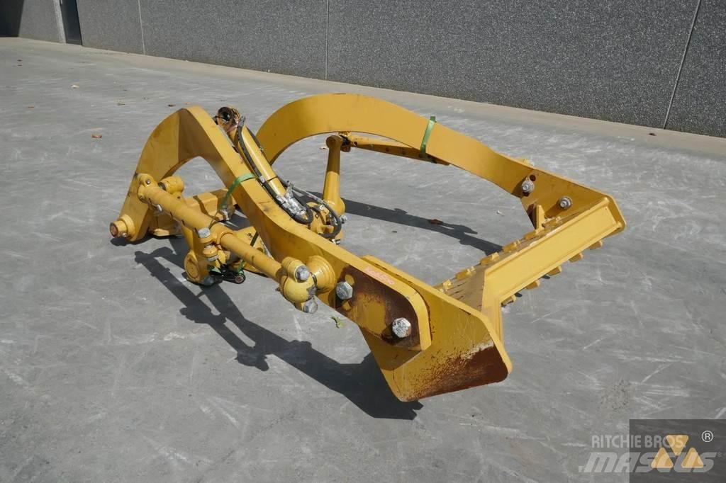 CAT 140M Scarifier Egyéb alkatrészek