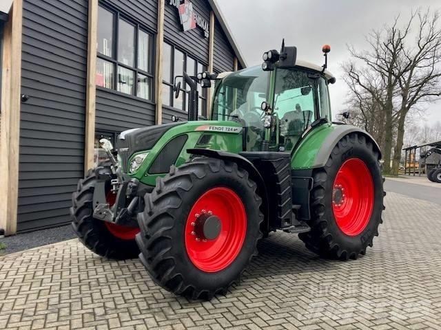 Fendt 724 Traktorok