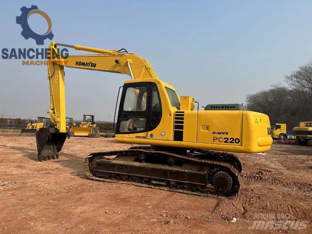 Komatsu PC 220 Lánctalpas kotrók