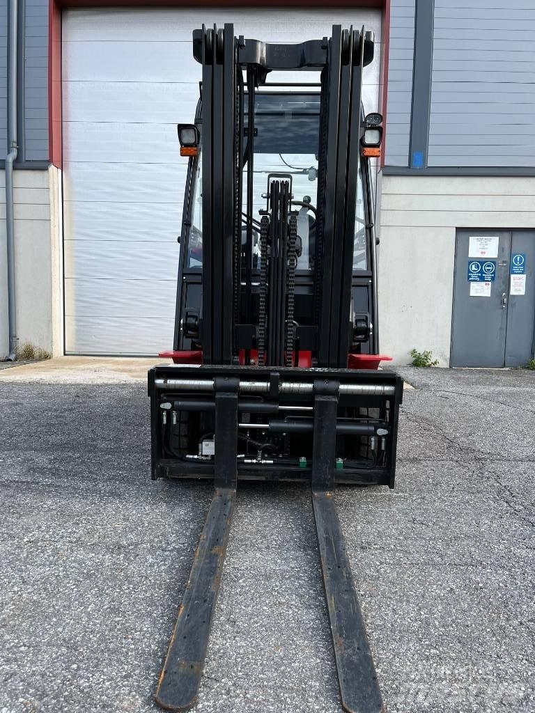 Hangcha CPD25-XD2 Elektromos targoncák