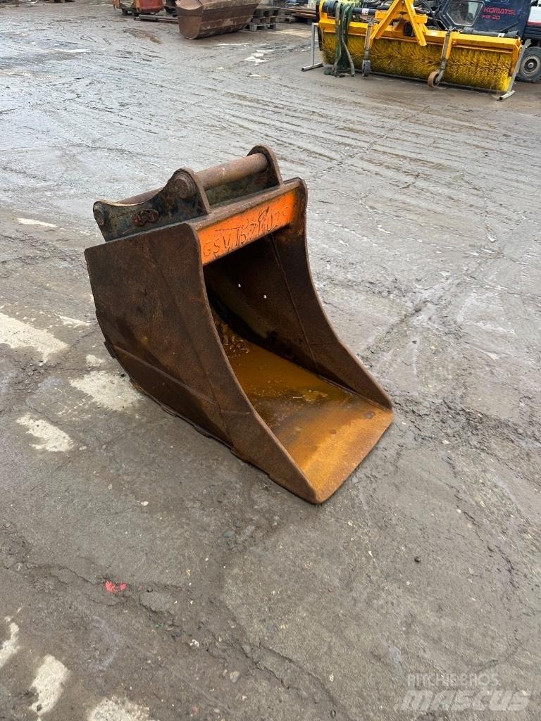  Andet S60 skovl Kanalak