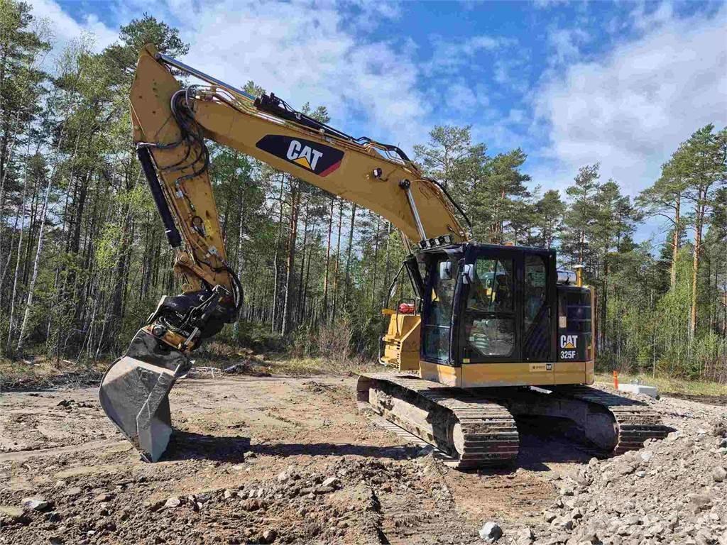 CAT 325FLCR Lánctalpas kotrók