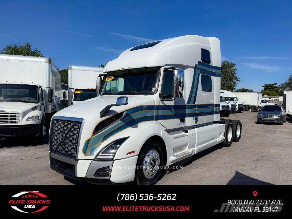 Volvo Commercial VNL Nyergesvontatók