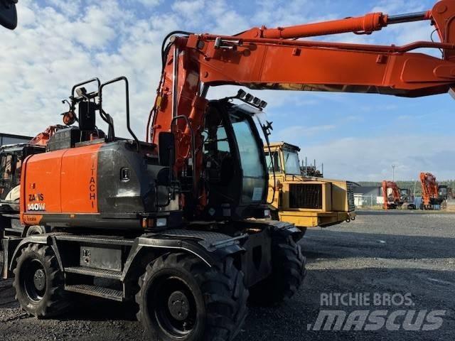 Hitachi ZX 140 W-6 Gumikerekes kotrók