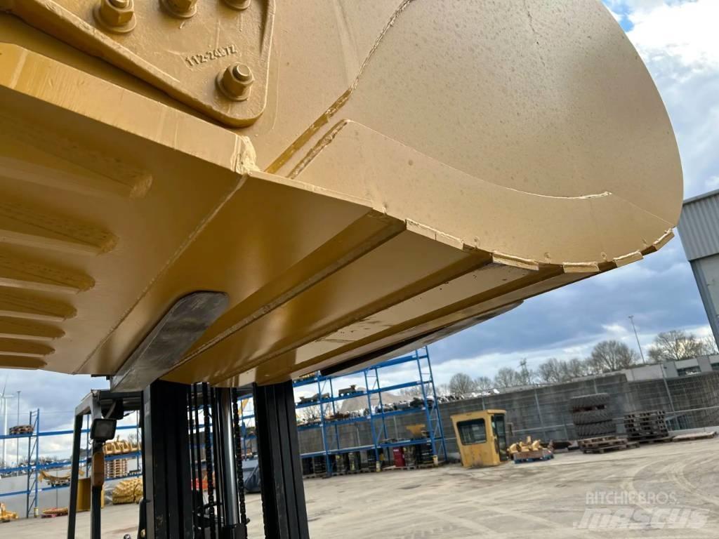 CAT 349D2 - UB Kanalak