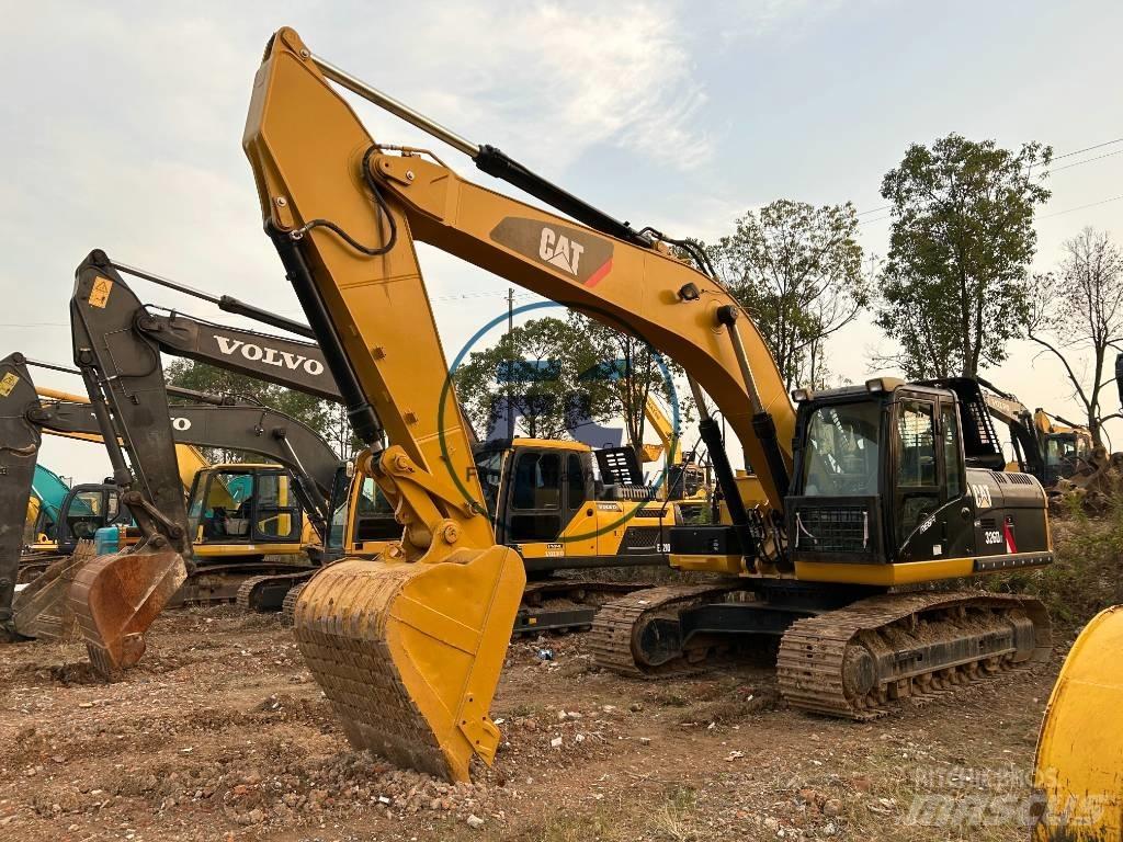 CAT 326D Lánctalpas kotrók