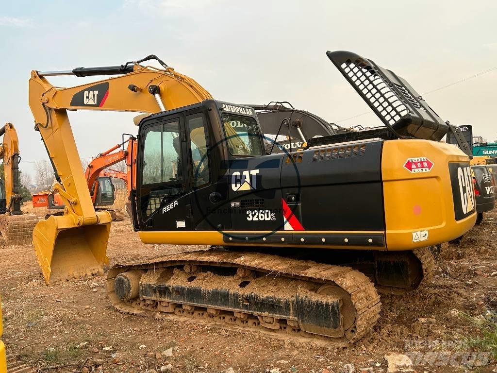 CAT 326D Lánctalpas kotrók