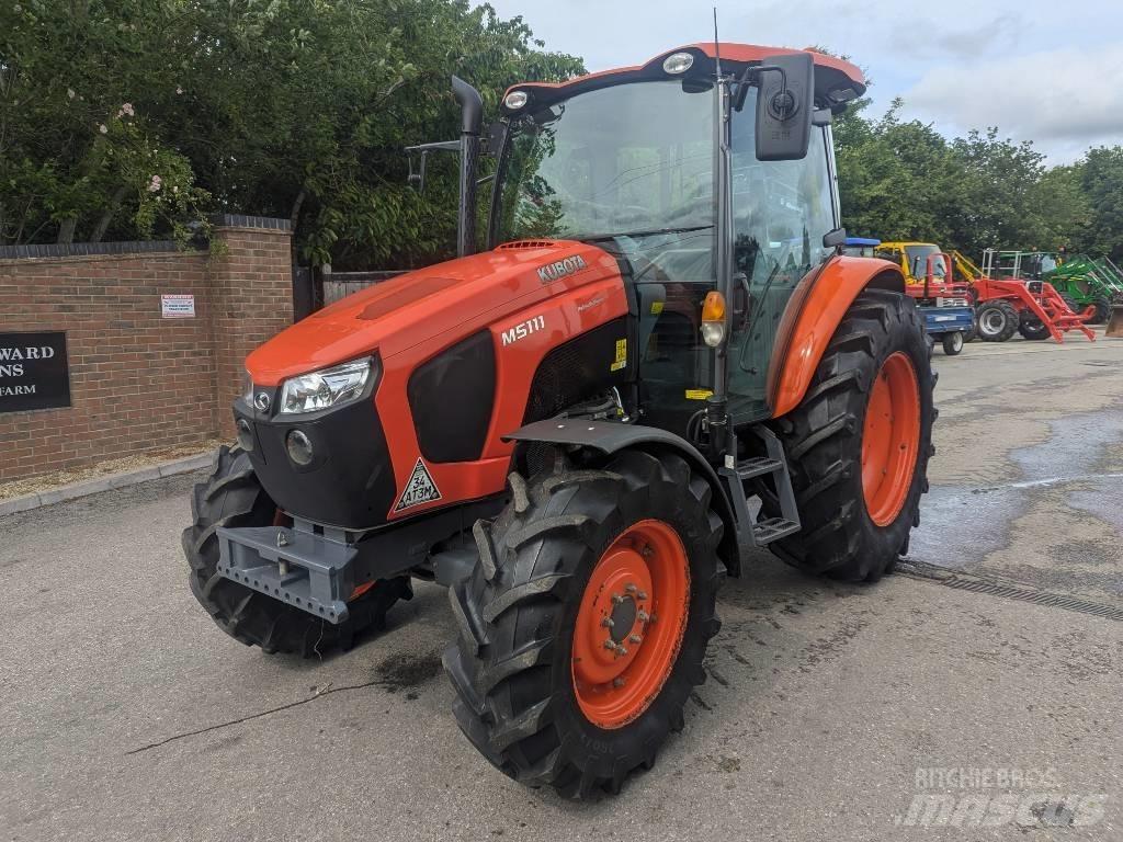Kubota M 5-111 Traktorok