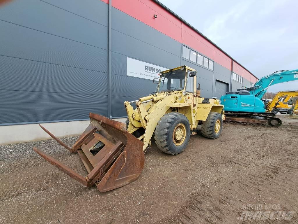 Zettelmeyer ZL2002 Gumikerekes homlokrakodók