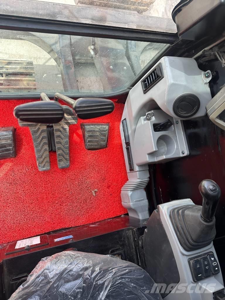 CAT 307E2 Közepes (midi) kotrók 7 t - 12 t