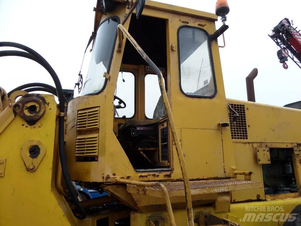 Volvo BM 4600 Gumikerekes homlokrakodók