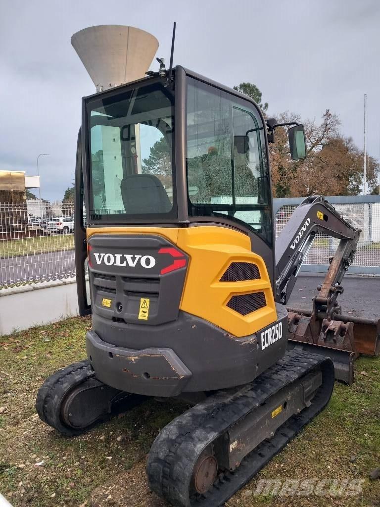 Volvo ECR 25 D Mini kotrók < 7t