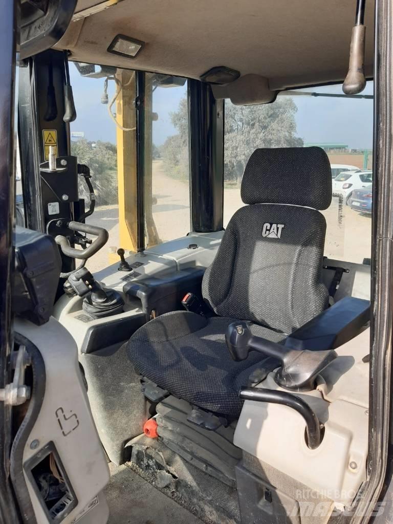 CAT D6N LGP lánctalpas dózerek
