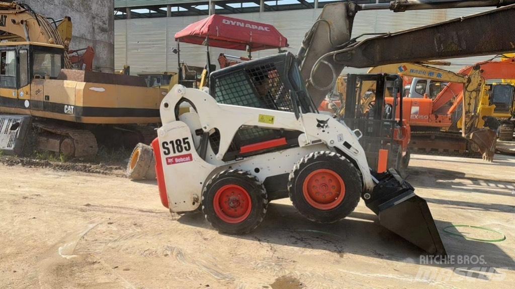 Bobcat S 185 Kompaktrakodók