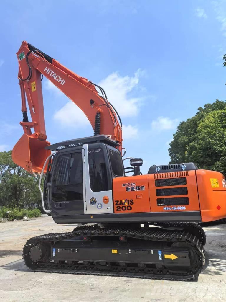 Hitachi ZX 200-3 G Lánctalpas kotrók