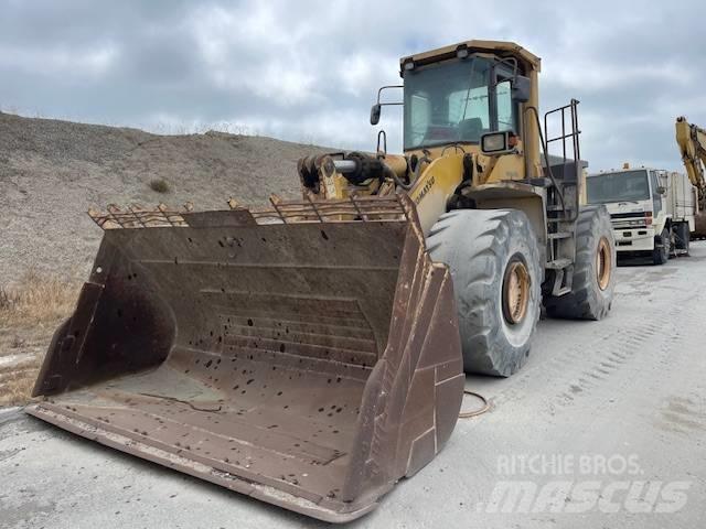Komatsu WA 500-3H Gumikerekes homlokrakodók
