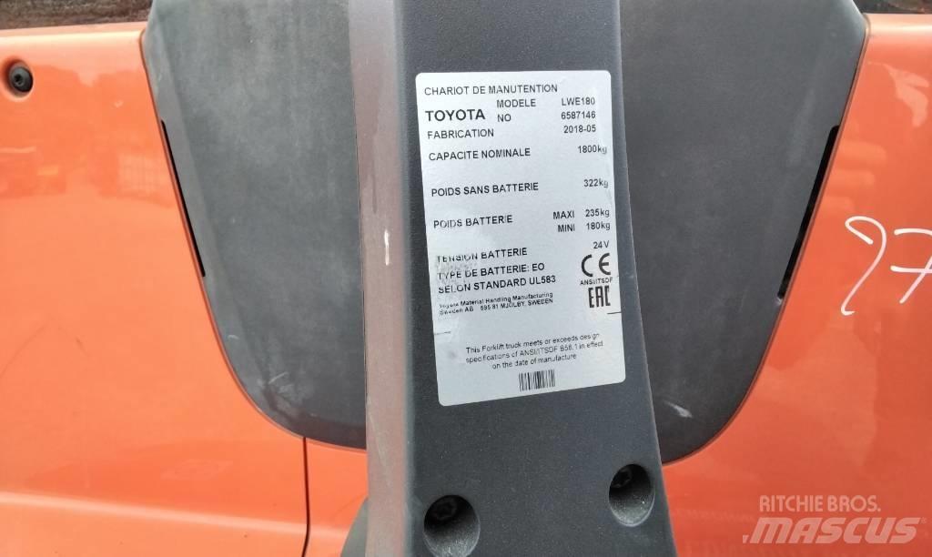 Toyota LWE180 Alacsony emelőkocsi
