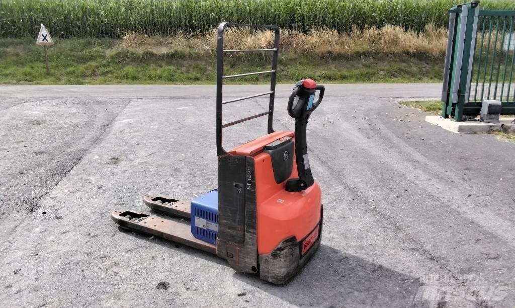 Toyota LWE180 Alacsony emelőkocsi