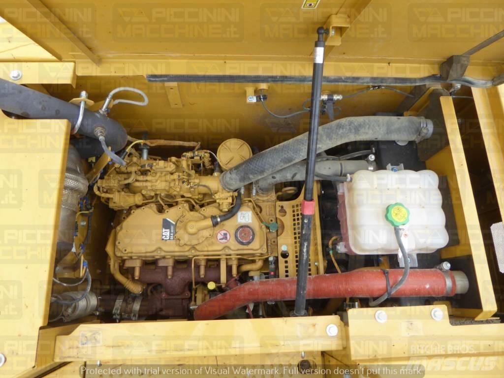 CAT 313FL Lánctalpas kotrók