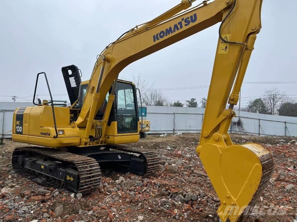 Komatsu PC 130-7 Lánctalpas kotrók
