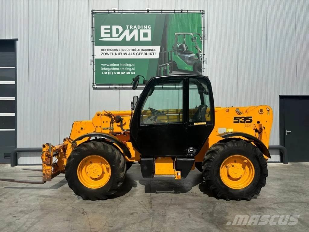 JCB Verreiker Teleszkópos rakodók