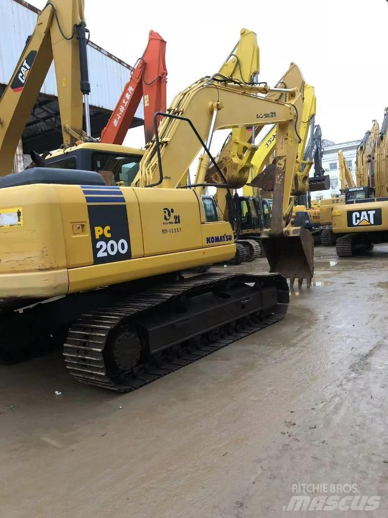 Komatsu 200-7 Lánctalpas kotrók