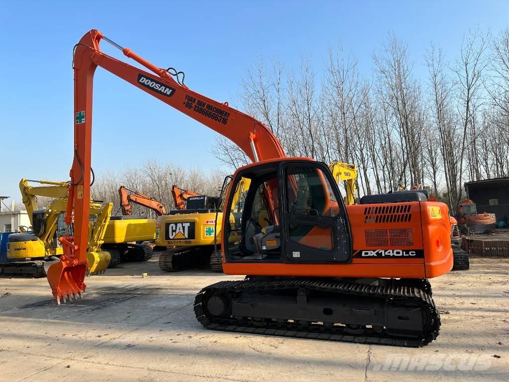 Doosan DX140LC Lánctalpas kotrók