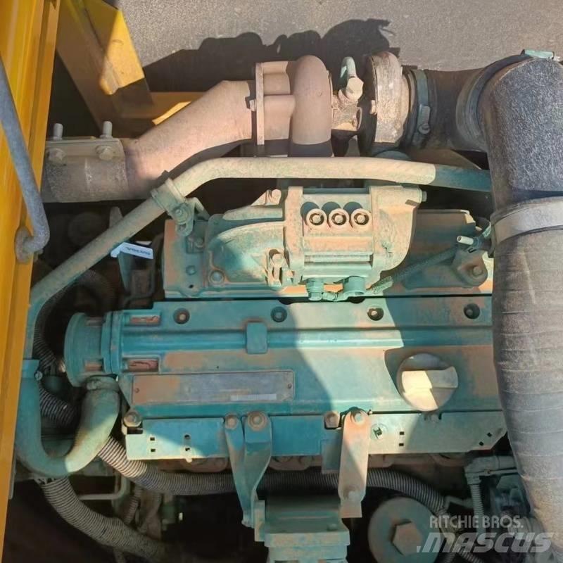 Volvo EC 140 Lánctalpas kotrók