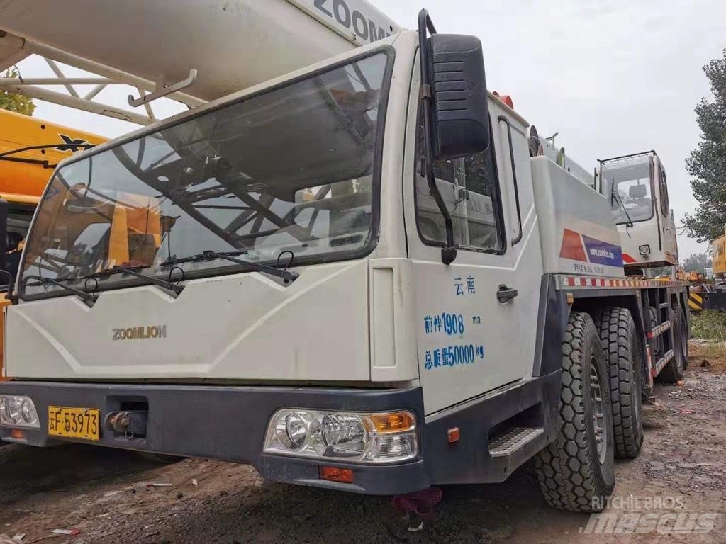 Zoomlion QY80V Terepdaruk
