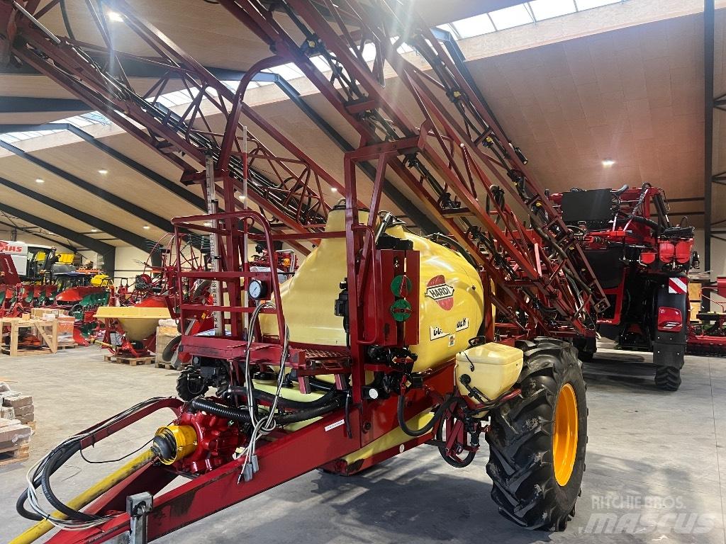 Hardi Commander 2800 Vontatott trágyaszórók