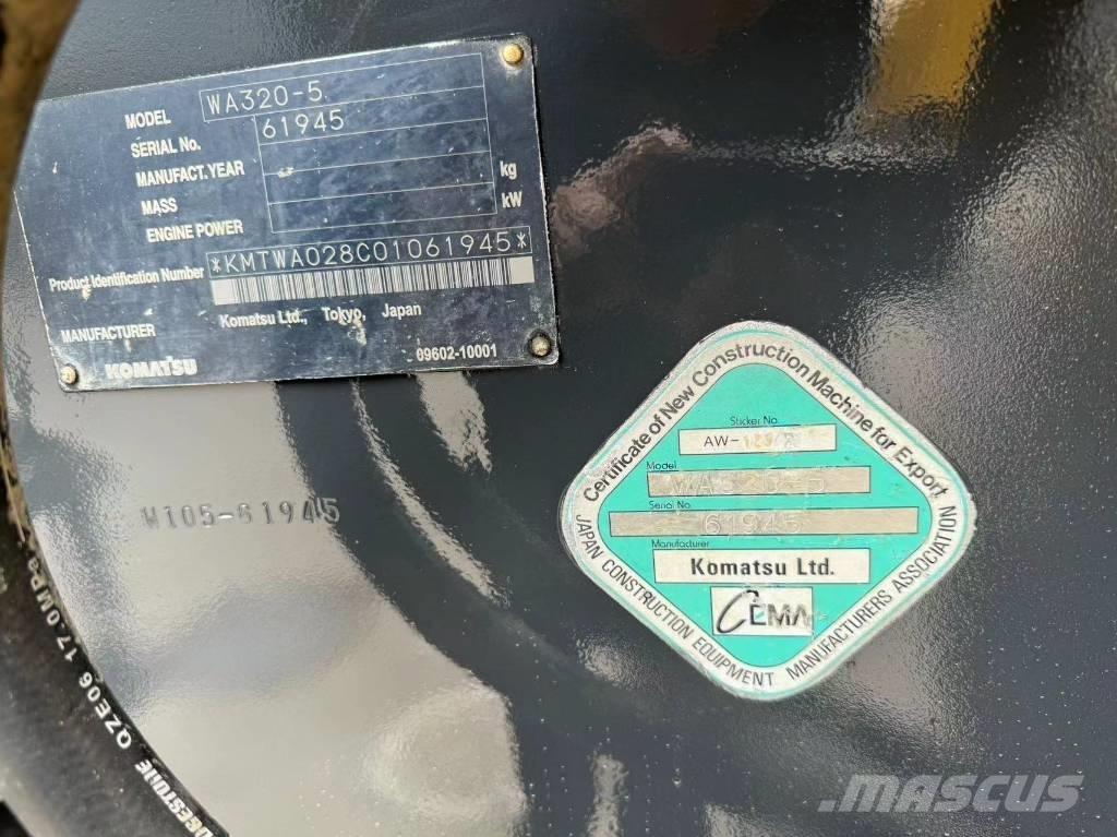 Komatsu WA 320-5 Gumikerekes homlokrakodók
