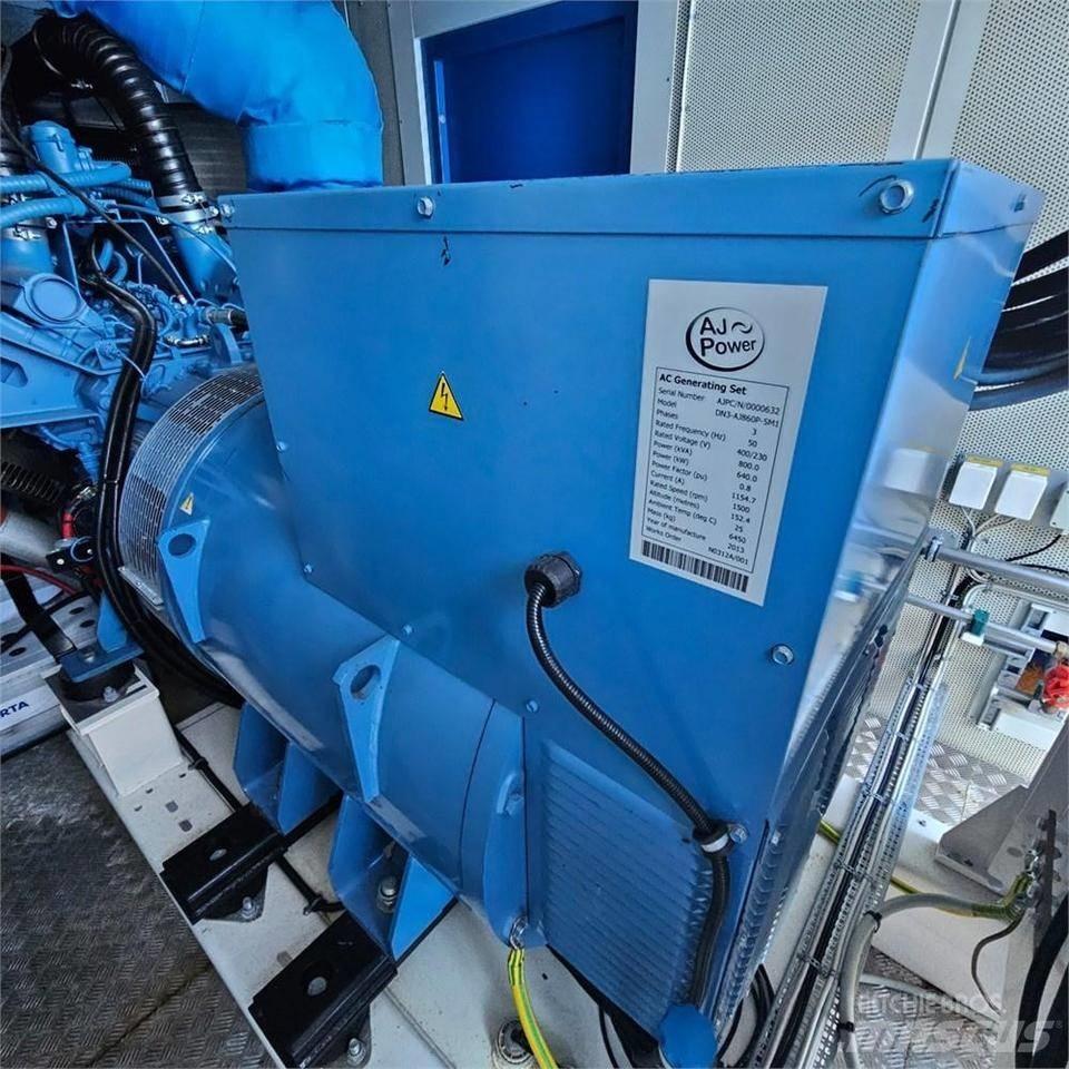 MTU 800 KVA Dízel áramfejlesztők