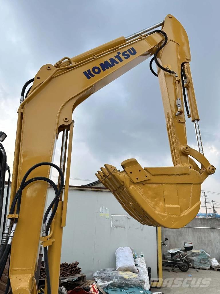 Komatsu PC55 Lánctalpas kotrók