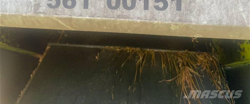 CLAAS Avero 240 Kombájnok