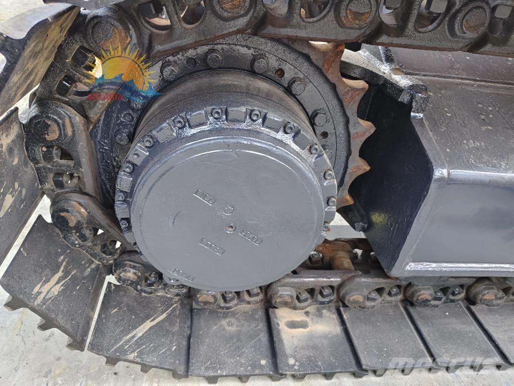 Doosan DX 300 LC Lánctalpas kotrók