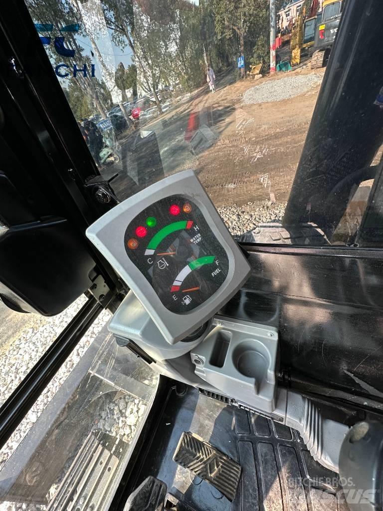 CAT 308 E 2 Lánctalpas kotrók