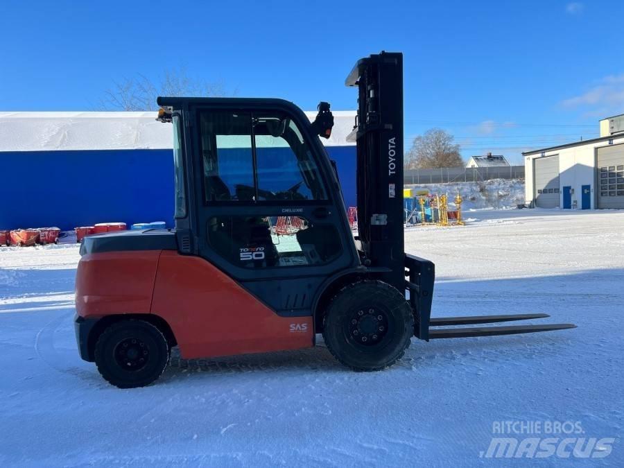 Toyota 40-8FD50N Dízel targoncák