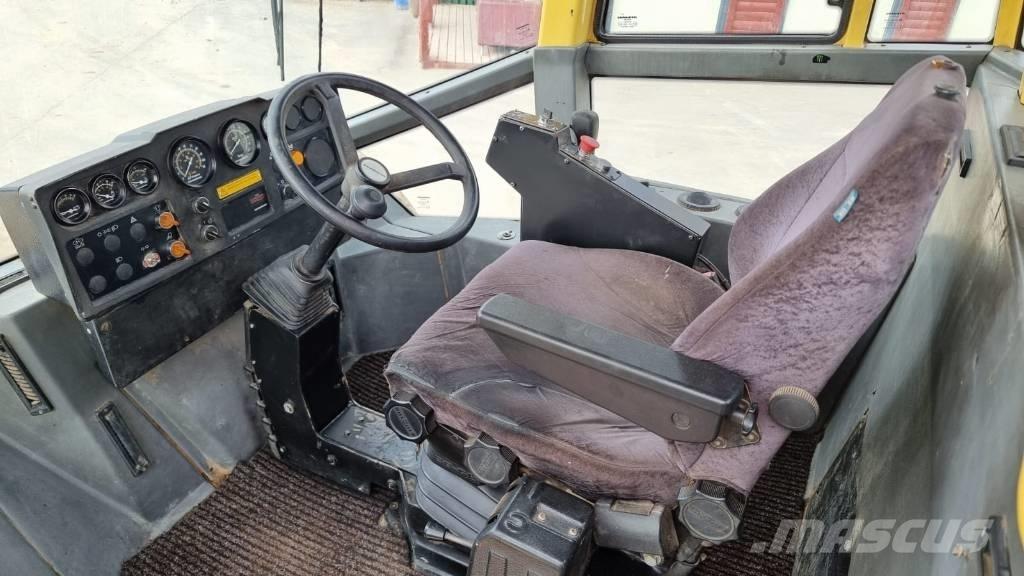 Dynapac CA 302 D Egydobos hengerek