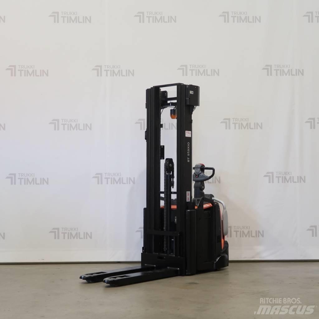 Toyota SPE140L Elektromos gyalogkíséretű targoncák
