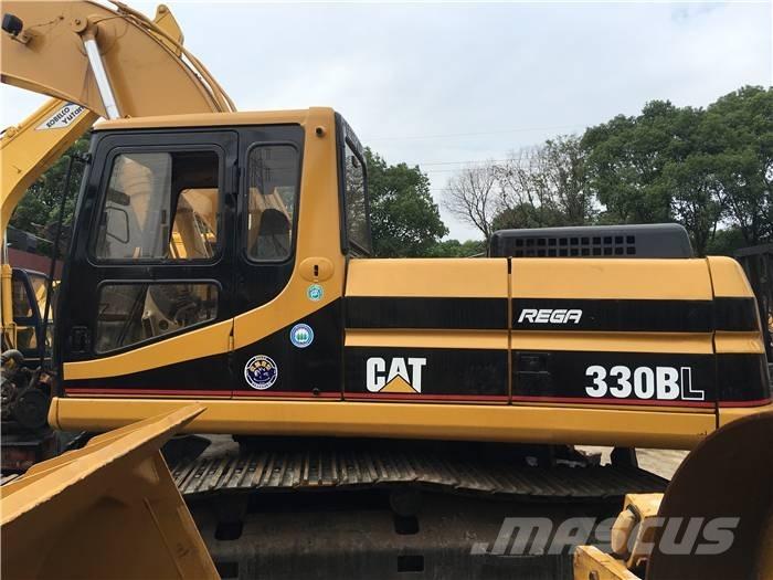 CAT 330 B Lánctalpas kotrók