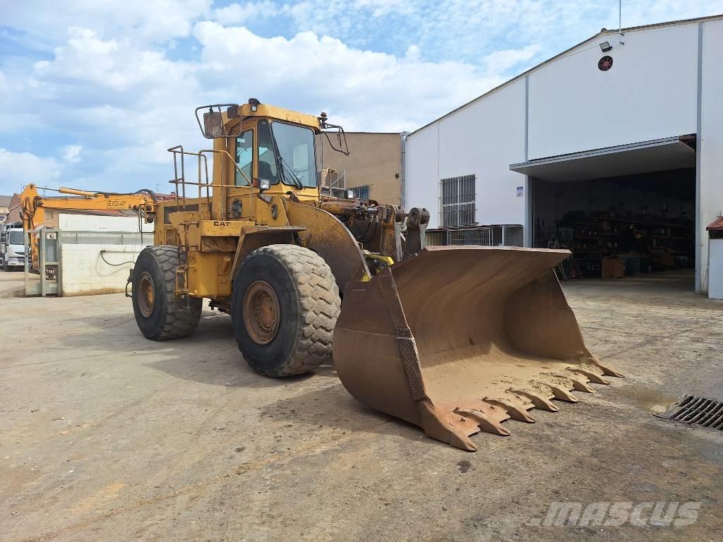 CAT 980 C Gumikerekes homlokrakodók