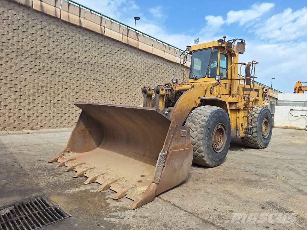 CAT 980 C Gumikerekes homlokrakodók