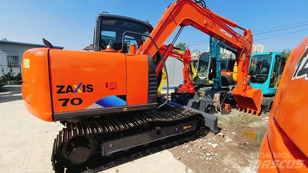 Hitachi ZX 70 Mini kotrók < 7t